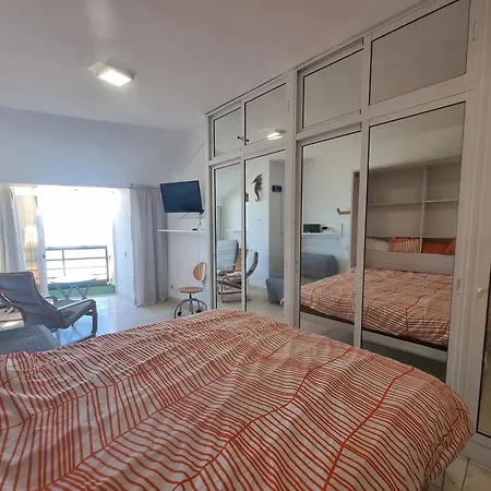 Primera Linea Playa De Canteras Apartment